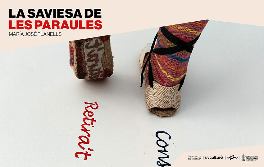 Espadrilles leaving footprints in the form of words